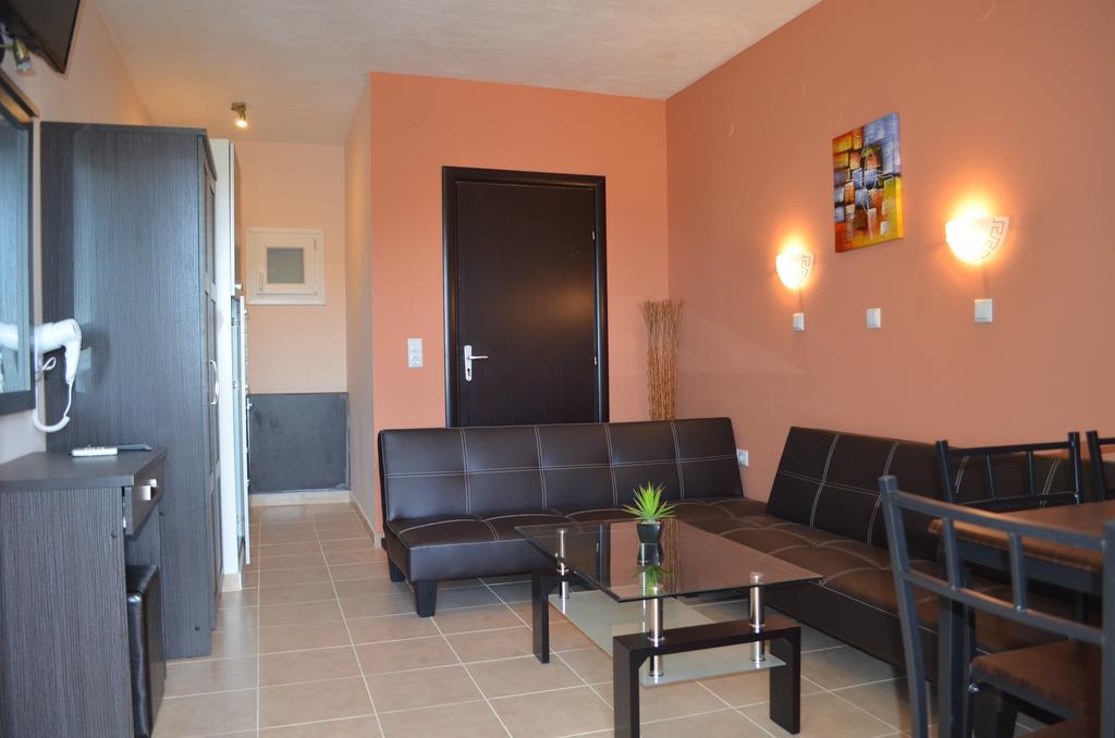 Thassos Grand Villas Apartments & Studios Limenaria  Phòng bức ảnh