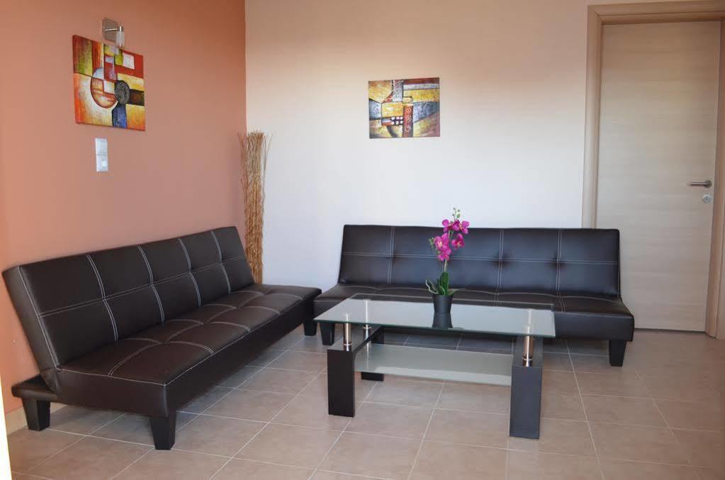 Thassos Grand Villas Apartments & Studios Limenaria  Ngoại thất bức ảnh